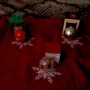 3Xmas ornaments 2 of them keepsakes ,well into their collection years.